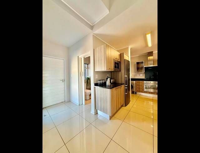 3 BEDROOM PROPERTY TO RENT IN OAKLANDS